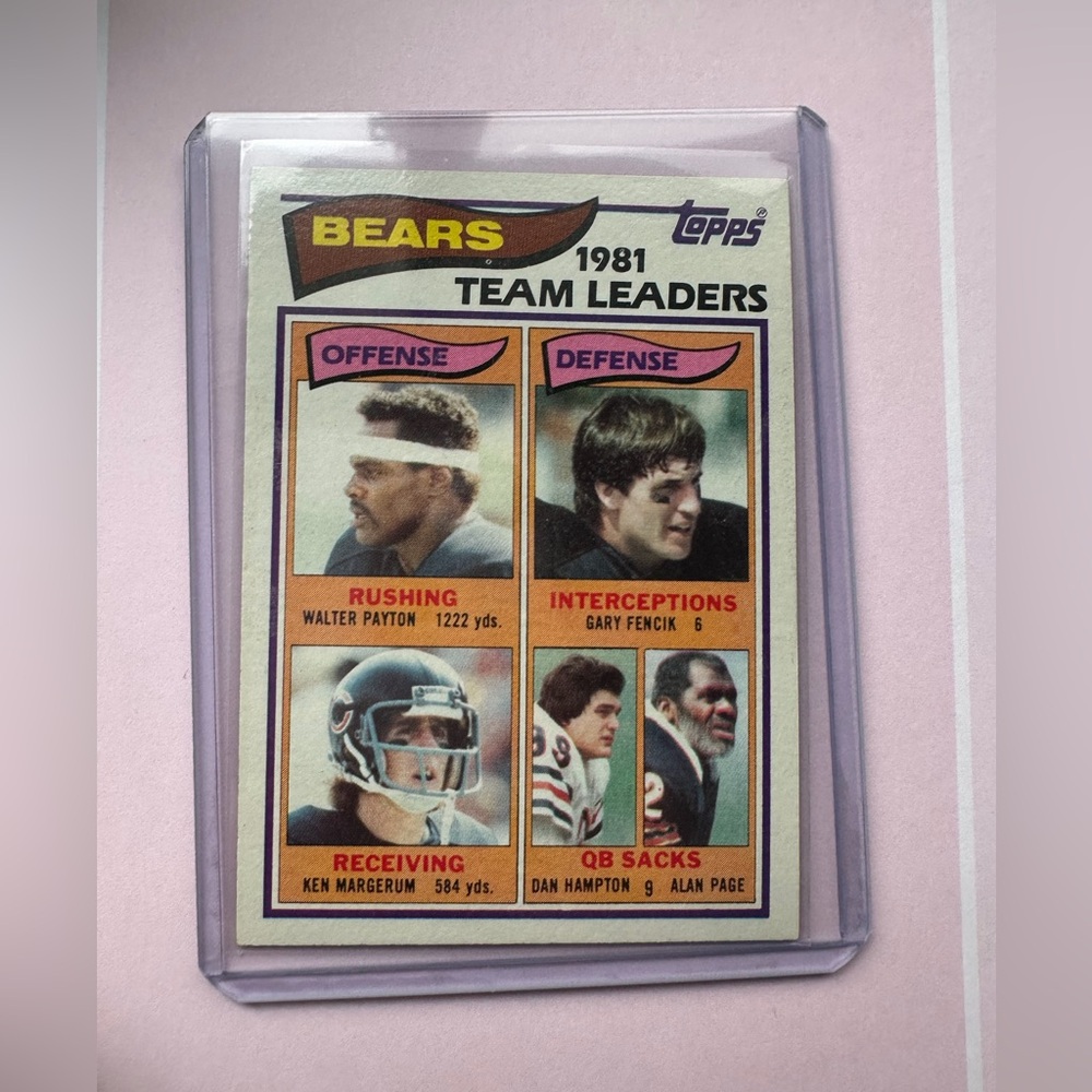 1982 Topps #292 Walter Payton / Fencik / Margerum / Hampton / Page Card